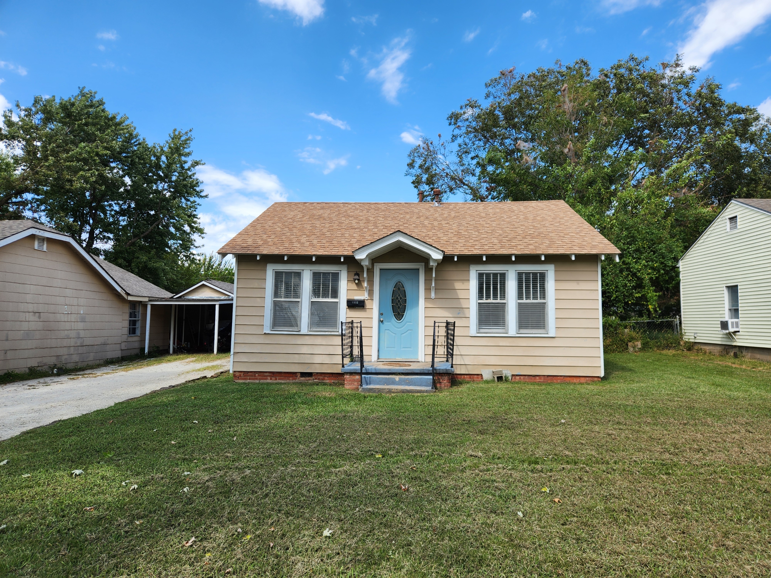 Property main image