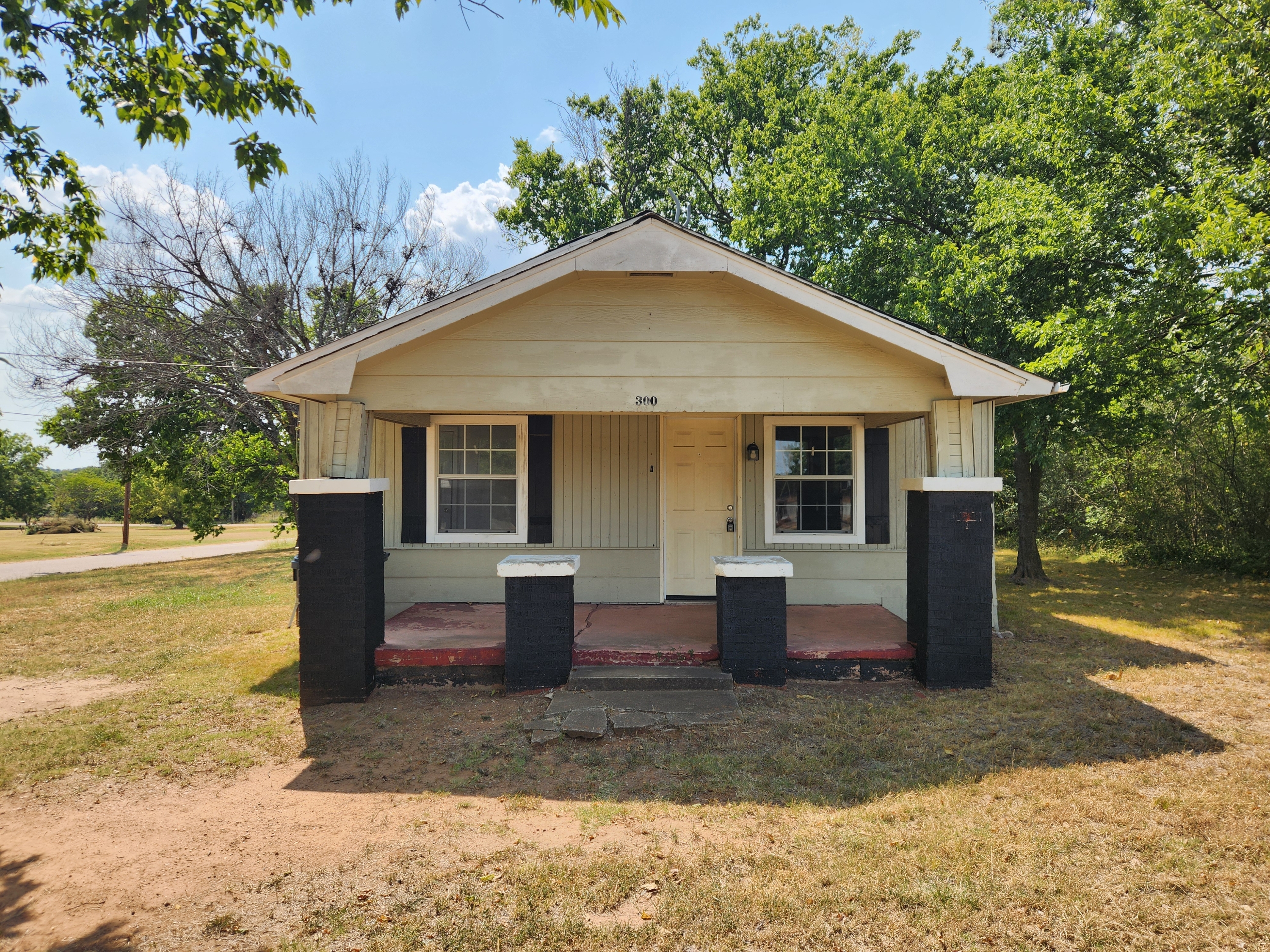 Property thumbnail image