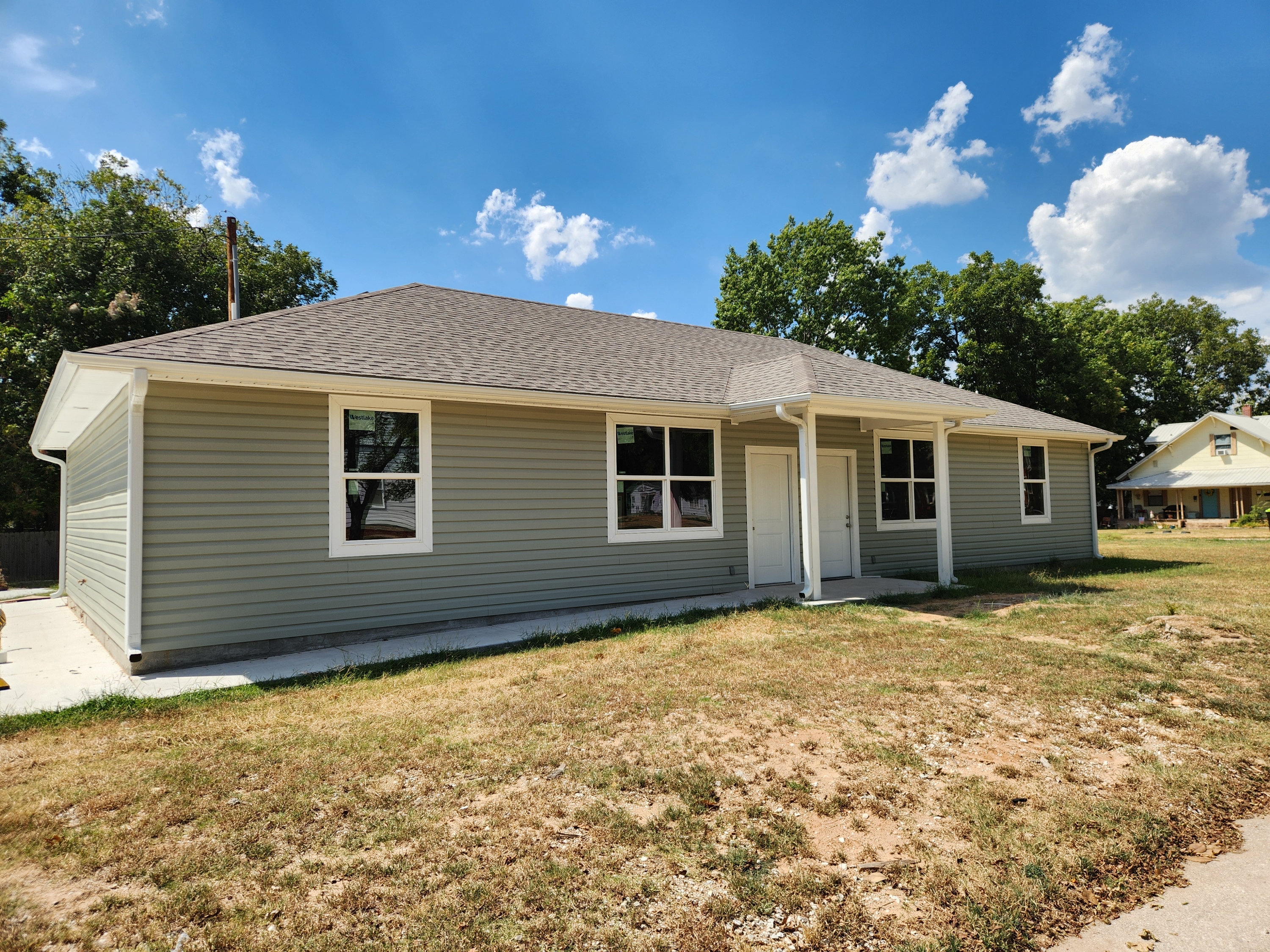 Property thumbnail image